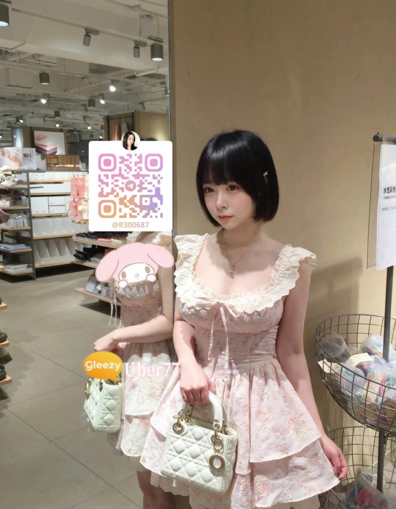 🍓 【B03】 160cm・Hカップ・52kg